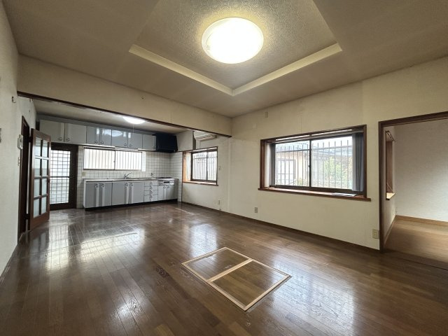 【居間・リビング】 | 古賀市筵内　中古一戸建☆仲介手数料無料☆