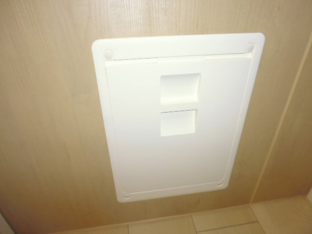 アイリス　パディのその他|ペットくぐり戸