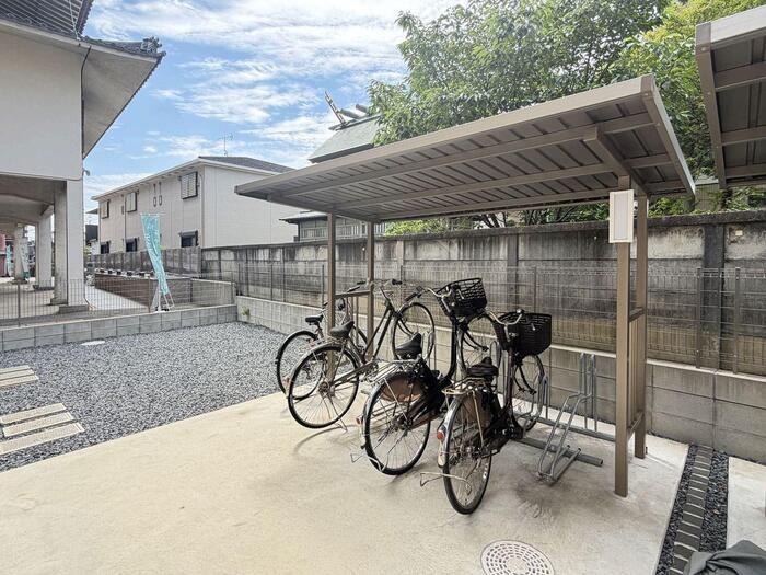 セレスティア助光　B棟の駐車場