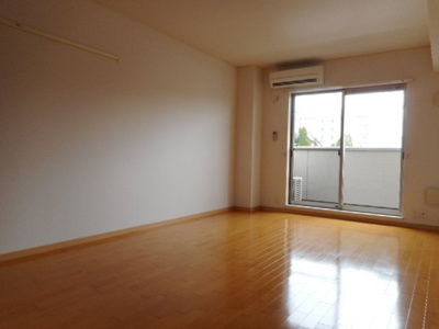 【内装】 | アルカンシェル | 内装は落ち着いています