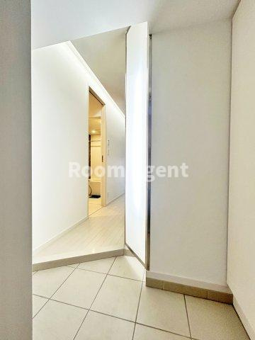 千種アヴァンギャルドプレイスの玄関