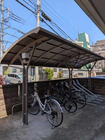 【その他共用部分】 | アルビオン | 自転車置き場です