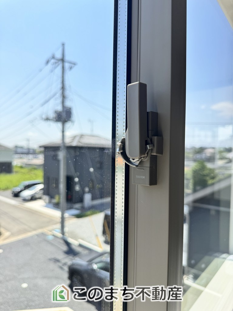 CRADLEGARDEN真岡市台町第10の設備|ペアガラスは断熱性・気密性・防音・防犯にとても効果的です。