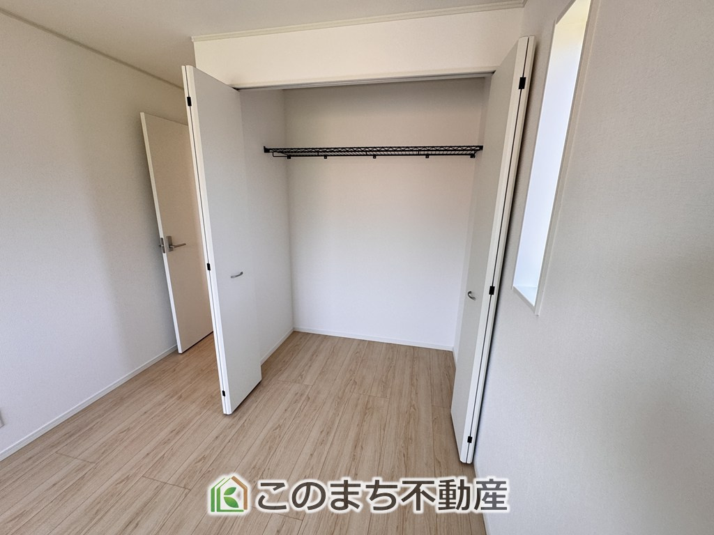 CRADLEGARDEN真岡市台町第10の収納|各居室に収納付で住みやすさにこだわっています♪