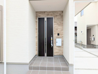 【玄関】 | 菩提町５丁　新築分譲住宅　全２区画