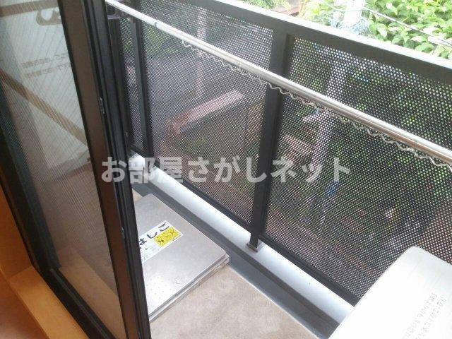 ラハイナ東新宿のバルコニー