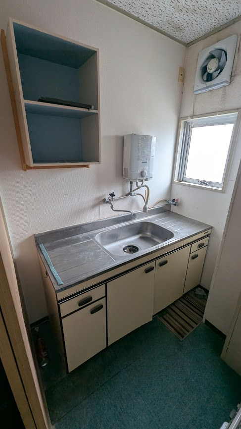 イーストビル1階貸事務所・倉庫のキッチン