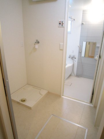 Douce　Fleur77の洗面所|室内洗濯機置場