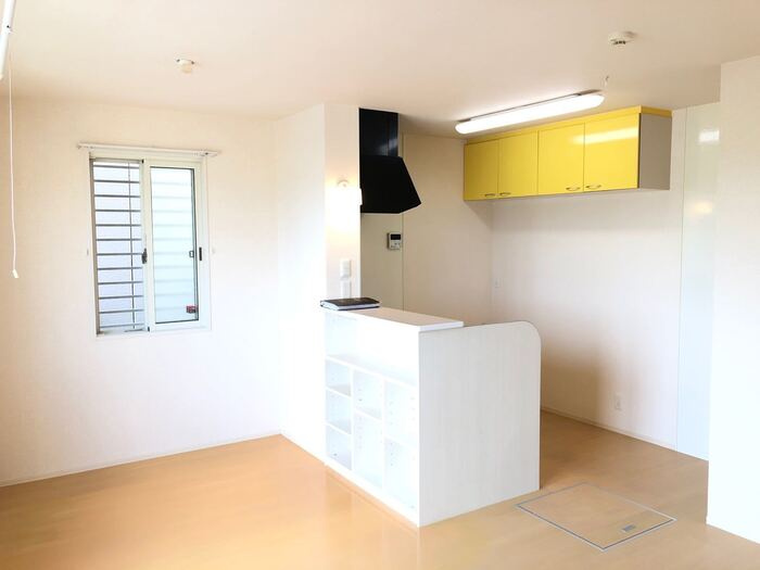 Douce　Fleur77の内装|カウンターキッチンです