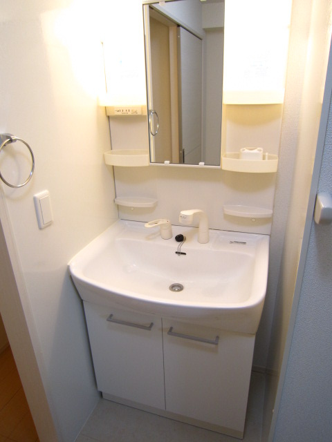 Douce　Fleur77の独立洗面台|シャワー付き独立洗面台