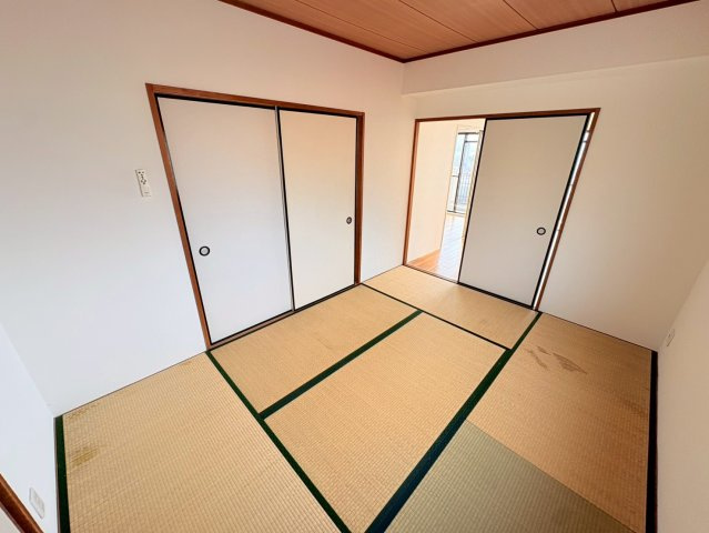ザ・シティ御影山手の和室