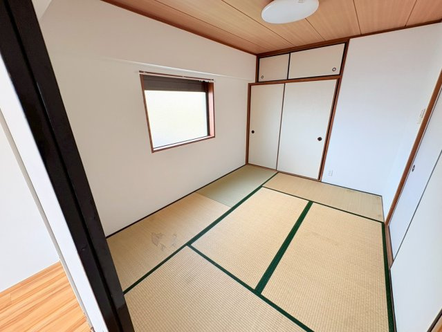 ザ・シティ御影山手の和室