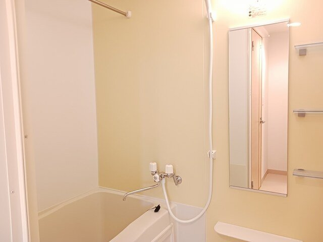 エーデルワイスの浴室|きれいなお風呂です