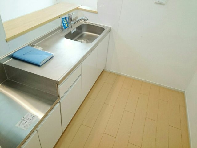 クレア・ド・ルーンのキッチン|お料理しやすいキッチンです