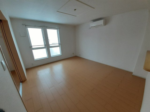 ヴァレリアの居間・リビング|使いやすい居間です