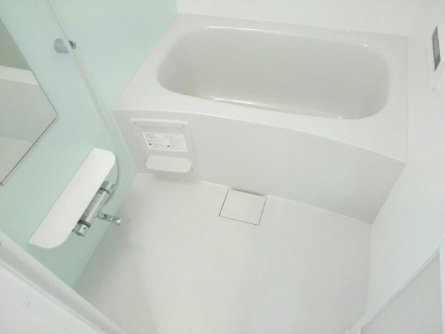 いずみの浴室|ゆったり過ごせるお風呂です