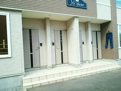 Ｙ’ｓ　ｍｏｒｅのエントランス|ゆとりのあるエントランスです