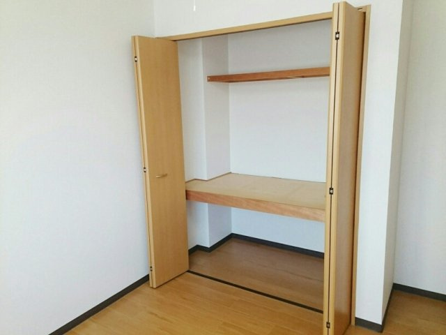 サニーフィールドの収納|収納豊富です