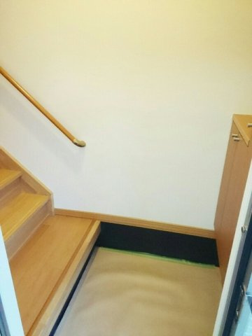 プラシードの玄関|明るい玄関です