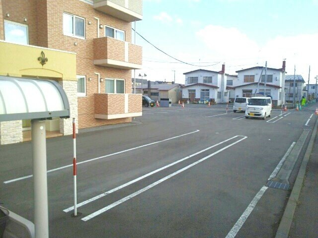 ランデュールの駐車場|駐車場があります