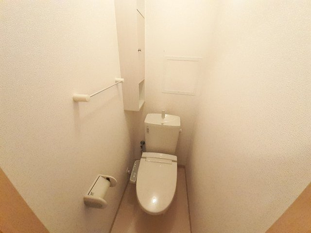 ラ・ルナのトイレ|落ち着いたトイレです