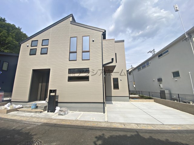 所沢市北秋津・全2棟　新築一戸建　1号棟の外観|建物完成しました！この機会にぜひ一度ご覧くださいませ！