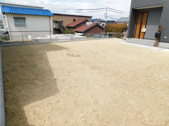 愛西市佐屋町新田の新築一戸建の庭|◇庭◇　　ＢＢＱやガーデニングなど家族で楽しめる広い庭付き♪