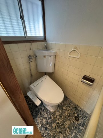 ～収益物件★長田区長田町６丁目戸建～のトイレ