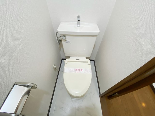 ＵＮＩＴＥ（ユナイト）のトイレ|別号室の参考写真です。