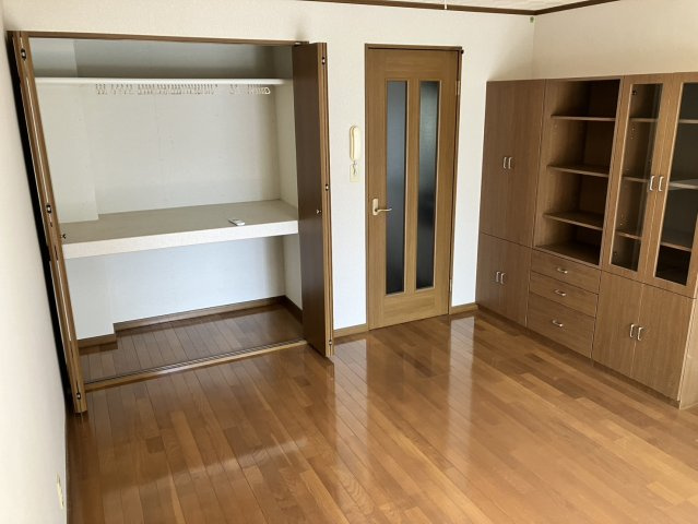 アパートメント Be：1のキッチン|2口コンロシステムキッチン※同タイプの部屋の写真です。