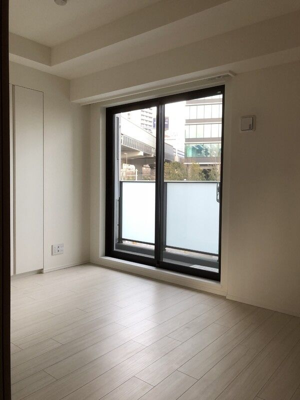 ＩＶＹ　ＷＥＳＴの内装