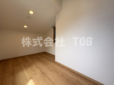 【洋室】 | カッツェ松原 | サービスルーム4.5帖