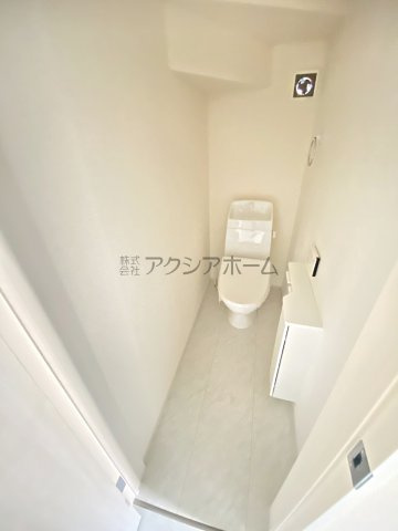 所沢市北秋津・全2棟　新築一戸建　2号棟のトイレ