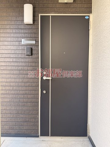YOUR PLACE宮ノ陣の玄関|落ち着いた玄関です