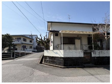 高知市高須３丁目　4DK中古一戸建てのその他|前面道路も広く、車の出入りもスムーズな立地