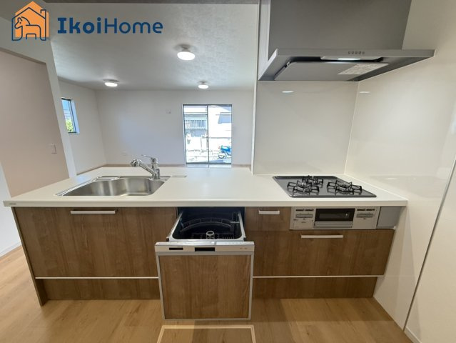 明石市藤江　新築戸建のキッチン|【ホームページに現地動画掲載中】●年中無休：当日予約可●便利な食洗器付きのキッチンになります。