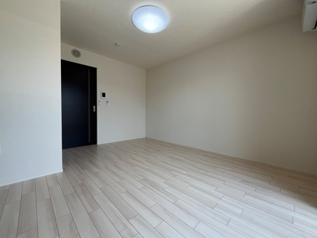 ムーンガーデンの洋室