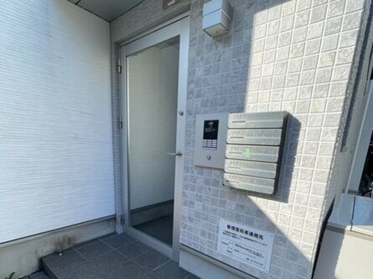 【エントランス】