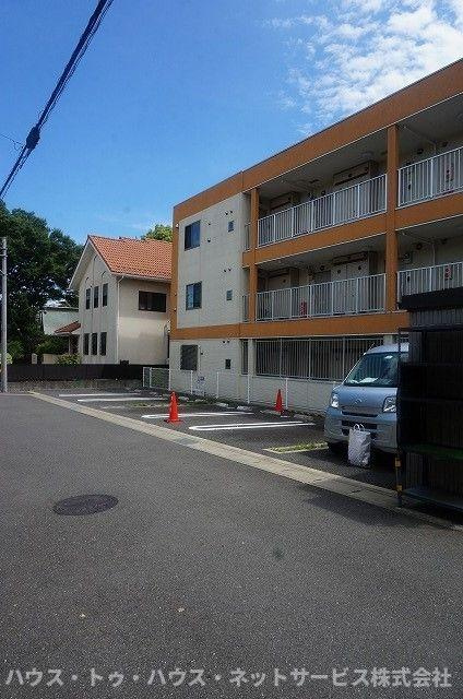 南風ＥＡＳＴの駐車場