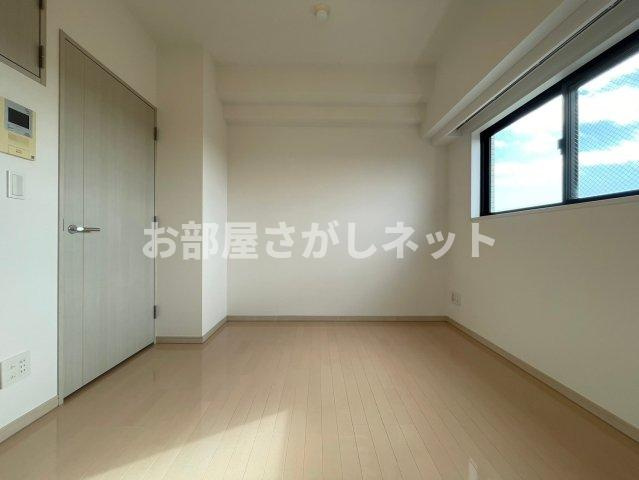 グラントゥルース練馬2【おとり物件なし】#学生・社会人にオススメ！初期費用分割払いOK！の居間・リビング