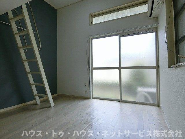 ジュネパレス松戸第８４の寝室