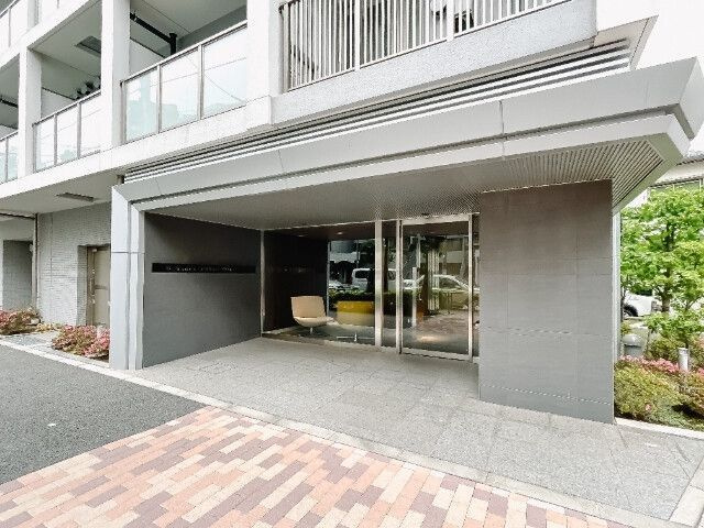 アーバネックス旗の台のエントランス