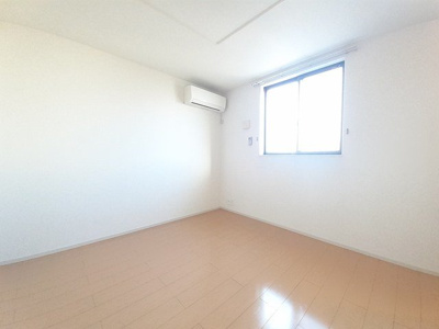 【内装】 | プリミューラ