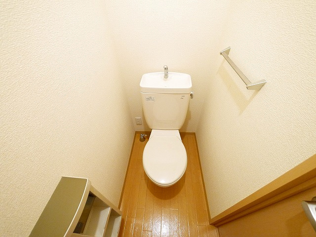 ルイ　シャトーのトイレ|トイレもきれいです