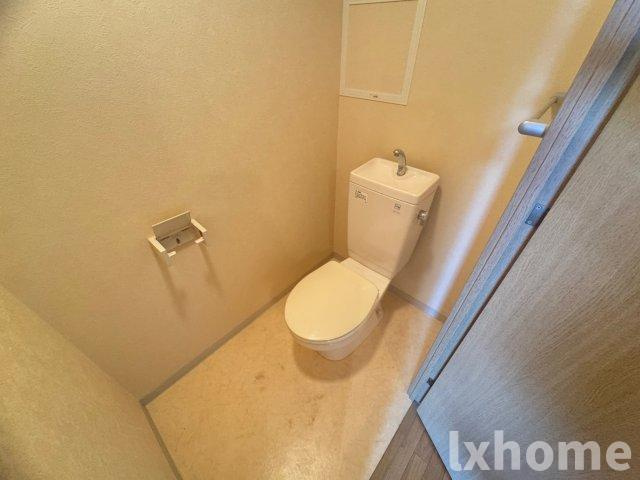 コラソン・パラシオのトイレ|コンパクトで使いやすいトイレです