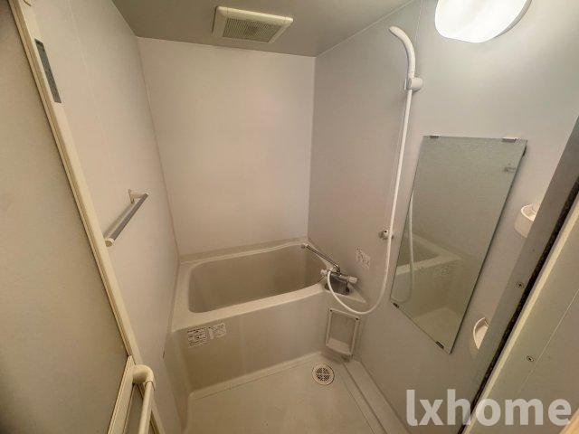 コラソン・パラシオの浴室|コンパクトで使いやすいお風呂です