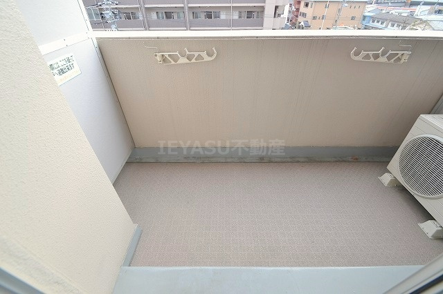 サテライト観音のバルコニー