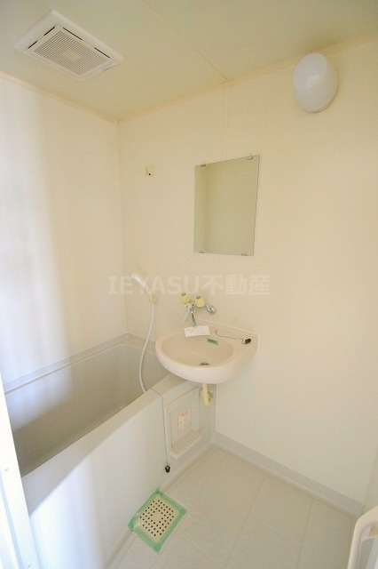 サテライト観音の浴室