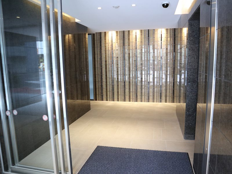 小西ビルのロビー