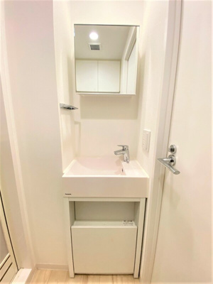 【独立洗面台】 | Beverly Homes下赤塚